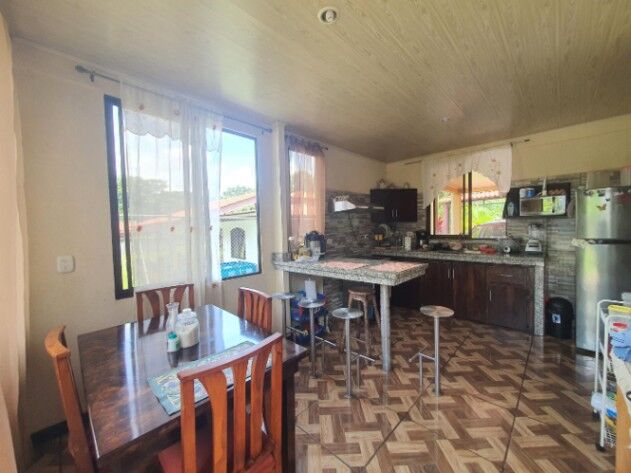 Venta de Casa en Esparza, Puntarenas. en Espíritu Santo, Esparza, Puntarenas — ₡ 60 000 000
