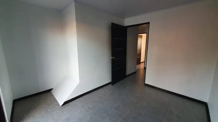 Apartamento de 2 habitaciones con parqueo en el centro de Alajuela en Alajuela — ₡ 300 000 - Foto 3 de 18