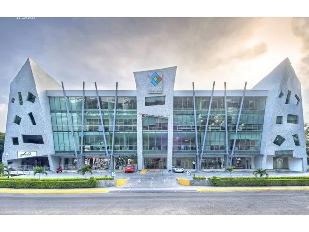 SE ALQUILAN OFICINAS EN CENTRO EJECUTIVO EN ESCAZU en San Rafael, Escazú, San José — $3,033