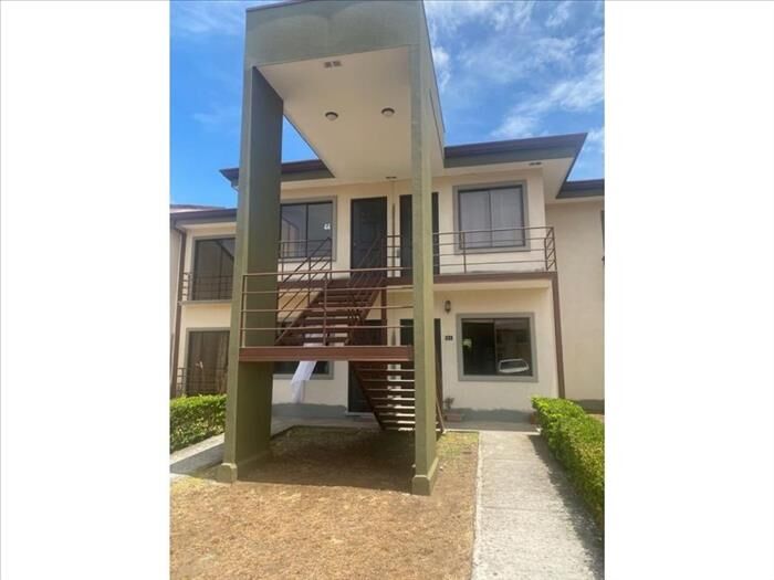 VENTA DE APARTAMENTO, ALAJUELA, GUACIMA, BOULEVARD LOS  MALINCHES en Alajuela — ₡ 48 000 000