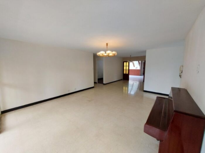 Venta de Casa en Goicoechea, San José. en Guadalupe, Goicoechea, San José — $260,000