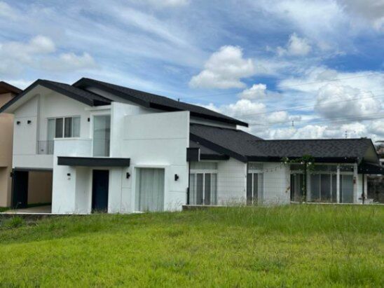 MLS-25-154 LS VENTA HERMOSA CASA ULLOA HEREDIA en Ulloa, Heredia — $550,000