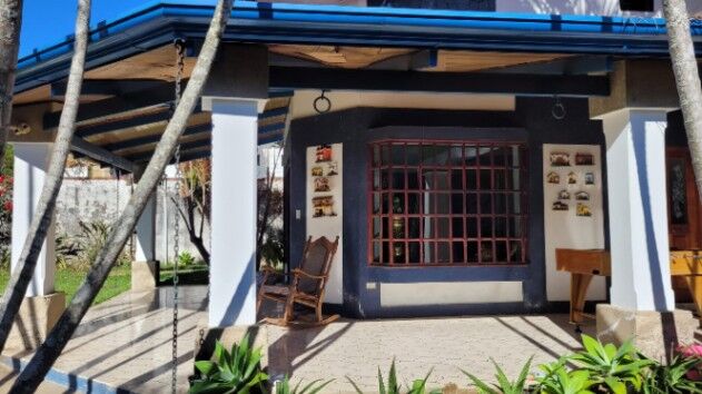 Venta de Casa en Granadilla Curridabat uso de suelo Mixto  in Granadilla, Curridabat, San José — ₡ 170 000 000