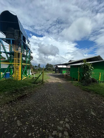 VENTA   Granja Avícola de Alta Productividad en La Unión de Venecia, Alajuela (PRODUCCION DE HUEVO) en Venecia, San Carlos, Alajuela — $3,000,000 - Foto 2 de 36