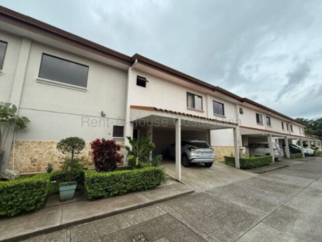 Alquiler de Casa en Pozos de Santa Ana. RAH 26-1795 en Pozos, Santa Ana, San José — ₡ 650 000