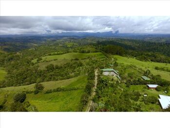 VENTA DE FINCA, PUNTARENAS, COTO BRUS, SAN VITO in San Vito, Coto Brus, Puntarenas — $4,500,000 - Photo 4 of 15