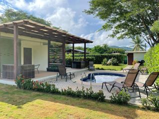 Oportunidad de inversión en Guanacaste | 3 apartamentos, piscina y jardines en Tamarindo, Santa Cruz, Guanacaste — 150 000 000 ₡ - Foto 5 de 20
