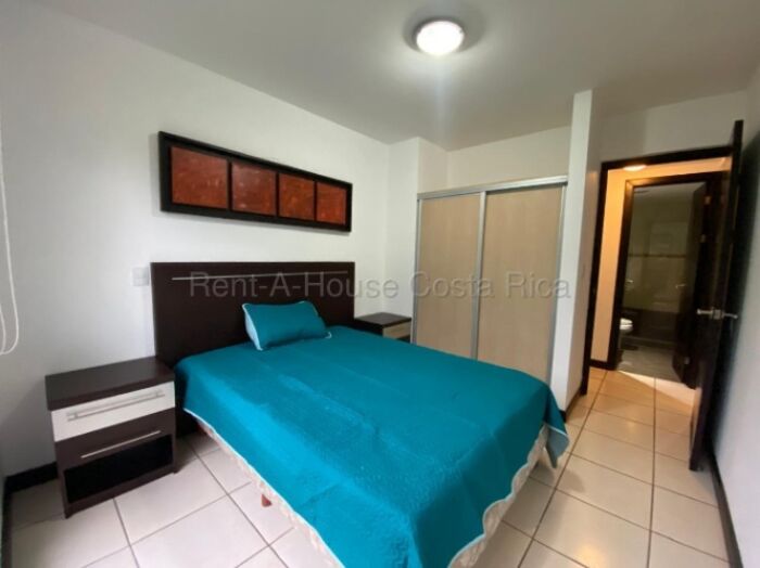 🏡 ¡Alquile un estilo de vida,  no solo un apartamento!  26-1484  en Santa Ana, San José — ₡ 675 000 - Foto 2 de 12