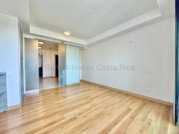 Se alquila apartamento en Ulloa Heredia 26-2160 - Photo 2 of 3