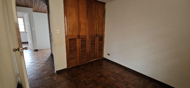 Venta de Casa en Granadilla de Curridabat.  en Granadilla, Curridabat, San José — $200,000