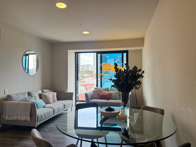 🏡 Venta de apartamento en Cosmopolitan Tower – Nunciatura in Mata Redonda, San José — $230,000 - Photo 3 of 23