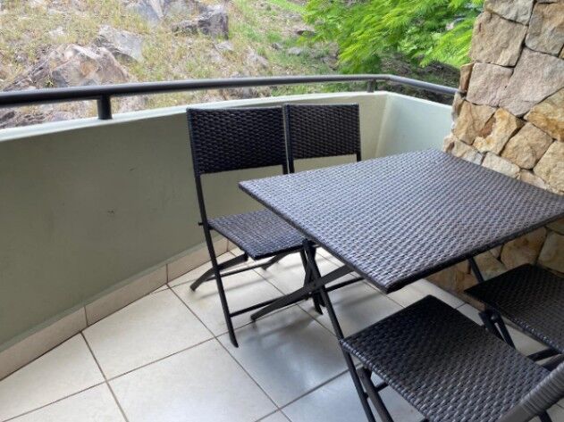 Venta de Precioso Apartamento en Santa Ana / Mls. 26-10 OFC JB in Santa Ana, San José — $185,000