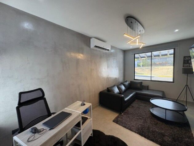 VENDO CASA EN LA GUÁCIMA DE ALAJUELA. en Guácima, Alajuela — ₡ 195 000 000