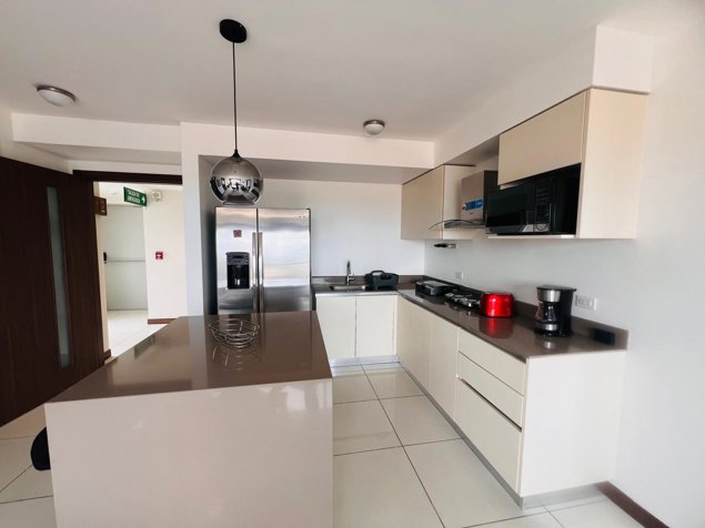 Venta, Apartamento Amueblado, San José, La Uruca en Uruca, San José — $240,000