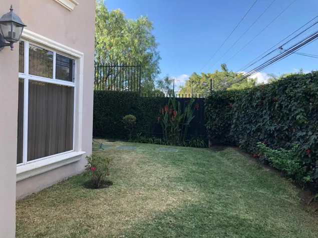 Venta de casa en Condominio en Ayarco en Curridabat, San José — $525,000 - Foto 2 de 17