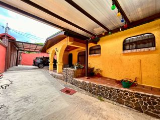 🔥Nuevo precio VENTA casa + aparta Río Oro, Piedades Santa Ana in Piedades, Santa Ana, San José — 102 000 000 ₡ - Photo 4 of 36