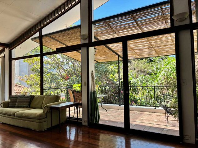 ESCAZÚ ALQUILER FULL EQUIPADO en San Rafael, Escazú, San José — $2,600 - Foto 3 de 16