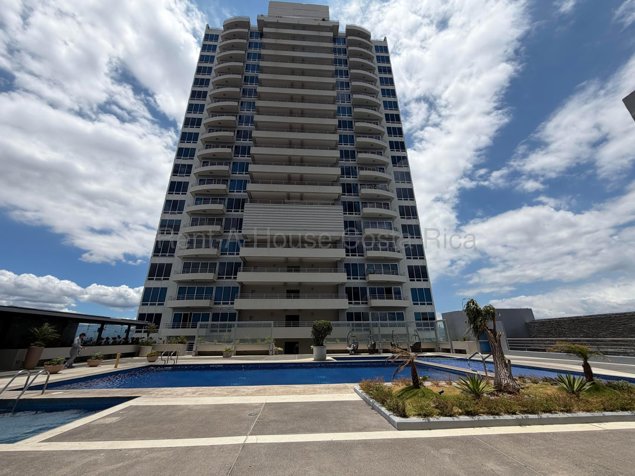 Venta de apartamento en Torres Paseo Colón, San José #26-1862 GS in Merced, San José — $220,000