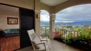 Venta de Exclusiva Casa en Tres Ríos, Cartago.  en Tres Ríos, La Unión, Cartago — $622,000 - Foto 5 de 19