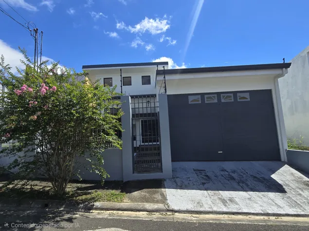 Venta casa de 1 planta en Omega, La Unión (JK CZ) in San Diego, La Unión, Cartago — ₡ 110 000 000