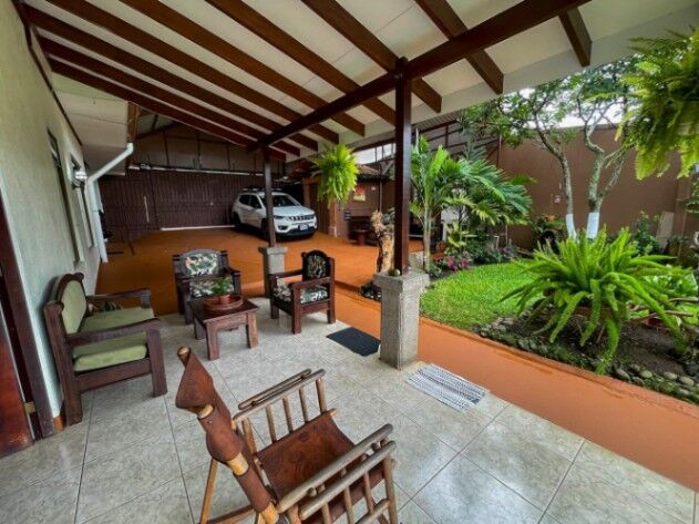 SE VENDE BELLA PROPIEDAD Y CASA EN NARANJO, ALAJUELA.  en Naranjo, Alajuela — ₡ 100 000 000