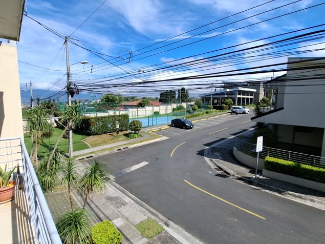 Casa en San José, Condominio Valle Alto, Mata de Plátano, Goicoechea in Mata de Plátano, Goicoechea, San José — $215,000 - Photo 2 of 31