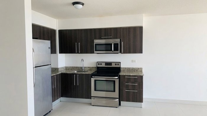 ALQUILER DE APARTAMENTO, HEREDIA, SAN RAFAEL, CONDOMINIO ALTAVISTA en San Rafael, Heredia — $1,100 - Foto 2 de 17