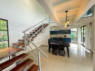 Casa Moderna en Venta en Playas del Coco – 2 Habitaciones in Sardinal, Carrillo, Guanacaste — $255,000 - Photo 2 of 13