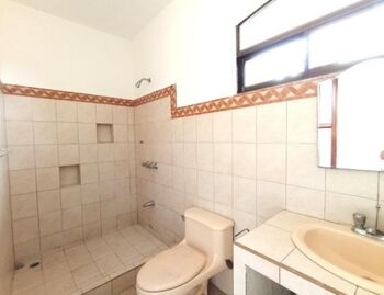 Se vende casa de lujo con amplio lote en Tarbaca de San José 25-1854 en Tarbaca, Aserrí, San José — $370,000 - Foto 5 de 22