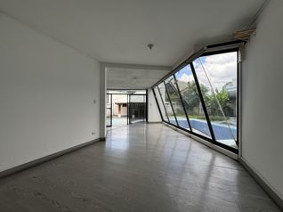 VENTA DE CASA EN SAN PEDRO USO DE SUELO MIX en San Pedro, Montes De Oca, San José — $550,000 - Foto 4 de 27