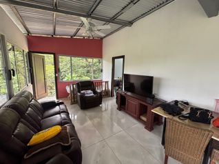 Finca con 2 casas cerca del arroyo en Desmonte in Atenas, Alajuela — $360,000 - Photo 5 of 28