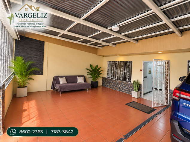 🏡 CASA EN VENTA | ALAJUELITA, SAN JOSÉ en Alajuelita, San José — ₡ 110 000 000 - Foto 3 de 13