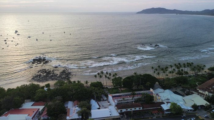 Apartamento En PreVenta,Tamarindo,Guanacaste, Penthouse 5PDN9538897 in Tamarindo, Santa Cruz, Guanacaste — $800,000 - Photo 3 of 12