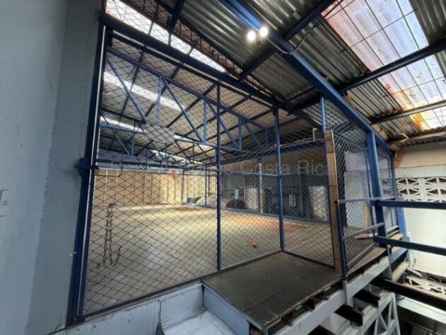 Venta de Propiedad en El Centro de Heredia. RAH 26-1552 en Heredia — $2,000,000