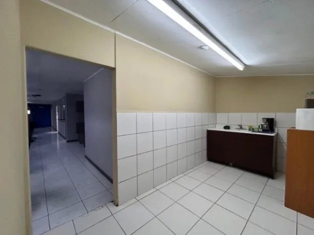 MLS-25-929 LS VENTA EDIFICIO COMERCIAL CATEDRAL SAN JOSE en Catedral, San José — ₡ 340 000 000 - Foto 3 de 8