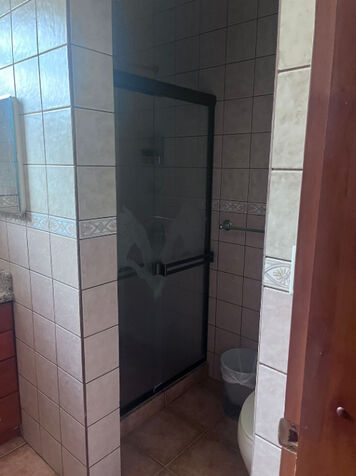 Venta de Casa con ubicación céntrica, zona de Tres Rios en San Rafael, La Unión, Cartago — $300,000