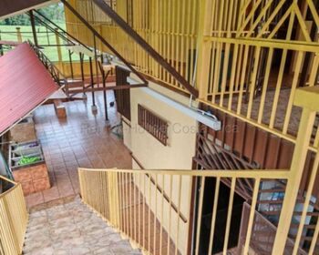 MLS-26-2266 KQ VENTA PROPIEDAD CON 2 CASAS LA VIRGEN SARAPIQUI CONTACTENOS AL # 88987222 in La Virgen, Sarapiquí, Heredia — $350,000 - Photo 4 of 11