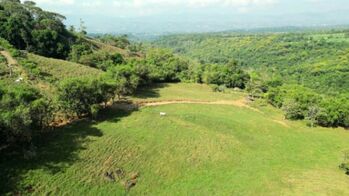  LAND FOR SALE IN SAN IGNACIO, WITH VIEWS AND CREEK  in Cajón, Pérez Zeledón, San José — $425,000 - Photo 4 of 19