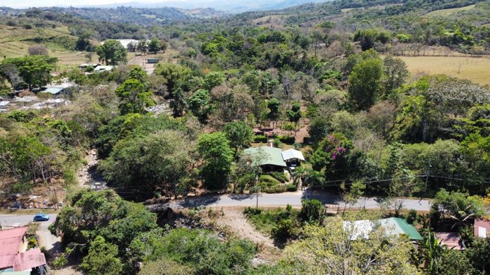 Country House in Perez Zeledon in San Isidro De El General, Pérez Zeledón, San José — $220,000 - Photo 2 of 30
