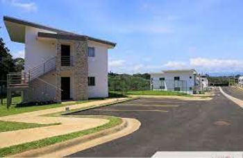 Venta de apartamento en condominio Milenia el cacao / Remate bancario en San Pedro, Poás, Alajuela — $102,927 - Foto 5 de 10