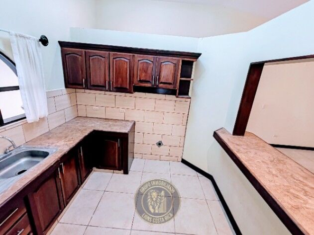 Se Vende o Se Alquila con Opción de Compra Hermosa Casa en  Oreamuno, Cartago 💐 in San Rafael, Oreamuno, Cartago — ₡ 68 000 000