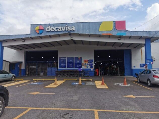 ¡Oportunidad Única! Se Alquila Almacén DECAVISA en Guápiles en Guápiles, Pococí, Limón — ₡ 1