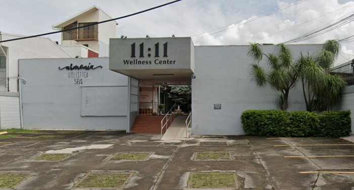 ALQUILER DE LOCAL, HEREDIA, BELÉN, COMERCIAL 11:11 WELLNESS CENTER en San Antonio, Belén, Heredia — ₡ 350 000
