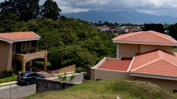 Venta de Lote en Condominio Isabella Del Carmen in Mata de Plátano, Goicoechea, San José — $130,000 - Photo 3 of 14
