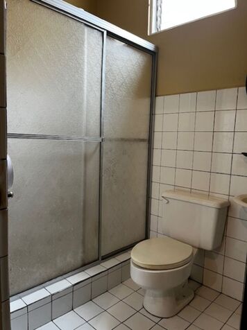 VENDO CASA EN ZAPOTE, SAN JOSÉ. en Zapote, San José — ₡ 130 000 000 - Foto 3 de 13