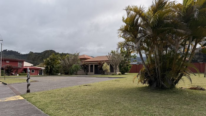 Venta de terreno para construir en Condominio in El Tejar, El Guarco, Cartago — ₡ 255 000 000 - Photo 2 of 60