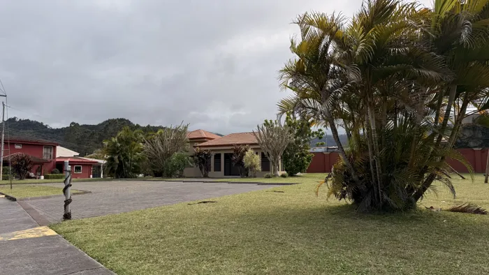 Venta de terreno para construir en Condominio en El Tejar, El Guarco, Cartago — ₡ 255 000 000 - Foto 2 de 60