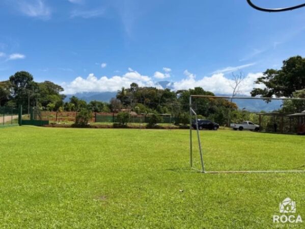 Beautiful compact villa for sale in cajón de Pérez Zeledón  en Cajón, Pérez Zeledón, San José — $250,000