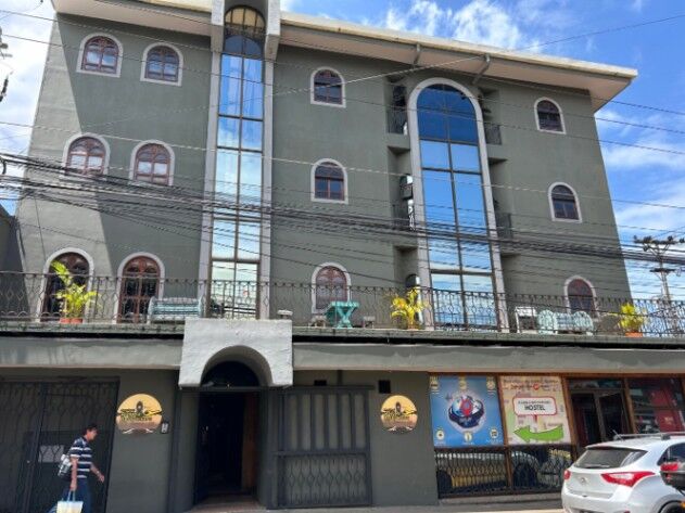 Venta de Excelente Hotel en Alajuela Centro / OFC in Alajuela — $1,600,000