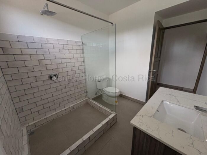 Apartamento 1 Hab con Piscina en Escazú #26-1239 GS in San Rafael, Escazú, San José — $1,300
